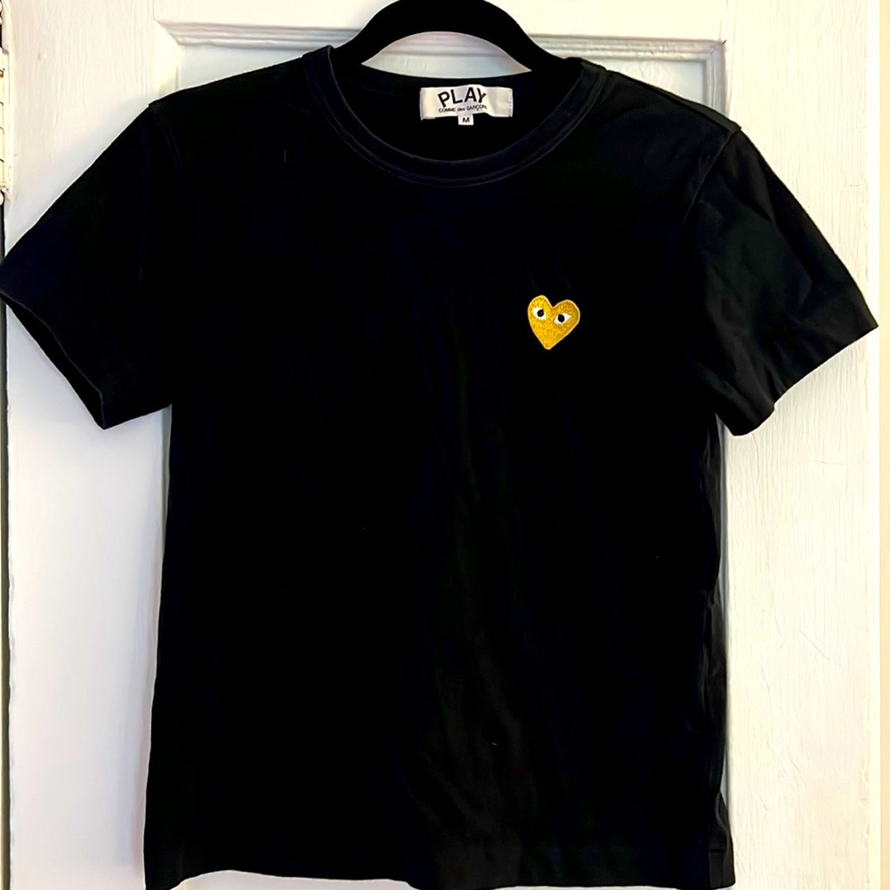 Comme des Garçons PLAY signature heart tee